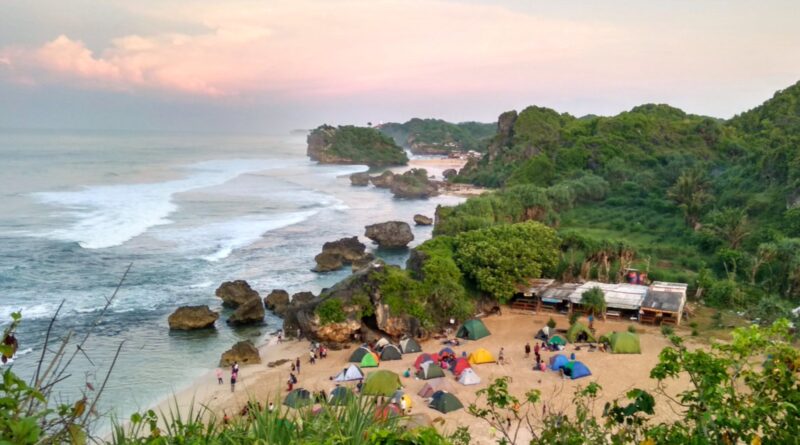 Pantai Ngrumput