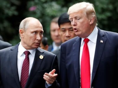Trump Terekam Mikrofon Panas Ungkap Alasan ‘Gila’ Putin