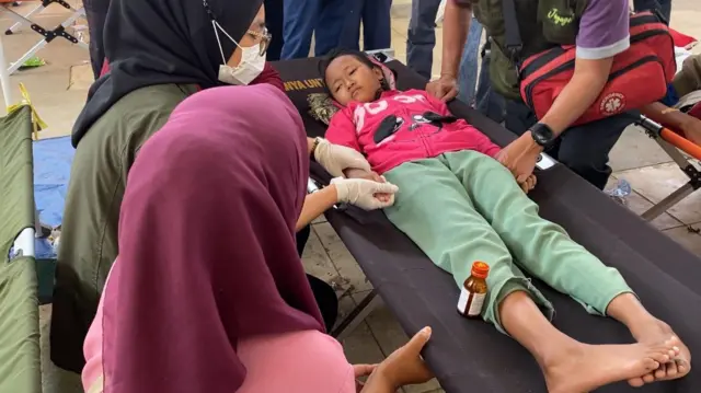 Ribuan Murid Di Jawa Barat Keracunan Setelah Mengonsumsi
