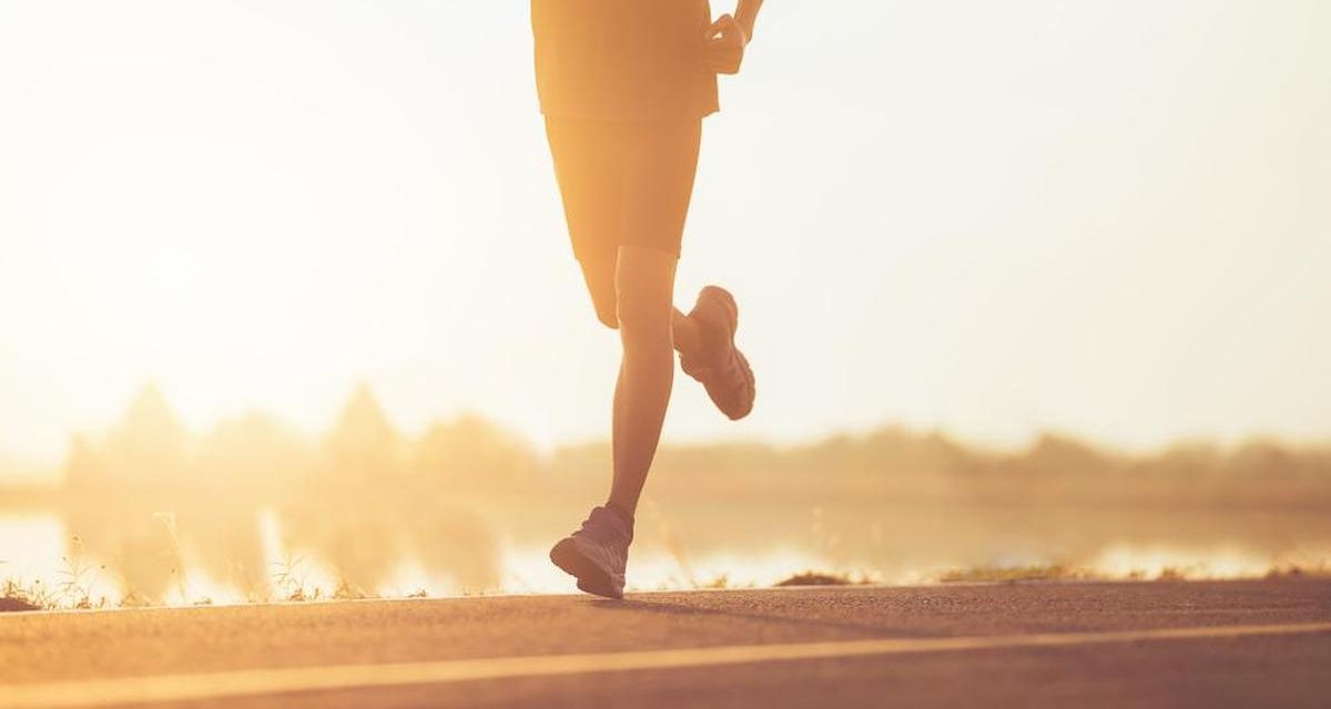 Lari Sore Kegiatan Olahraga Kesehatan Yang Populer