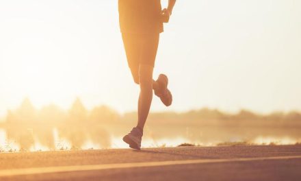 Lari Sore Kegiatan Olahraga Kesehatan Yang Populer