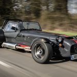 Caterham Seven 620S Mobil Ringan Dengan Performa Maksimal