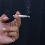 Merokok Sebelum Tidur Dapat Mengalami Gangguan Tidur