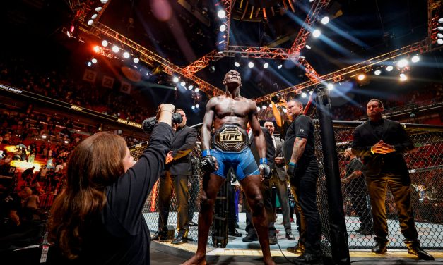 Israel Adesanya Sang The Last Stylebender Mendominasi UFC