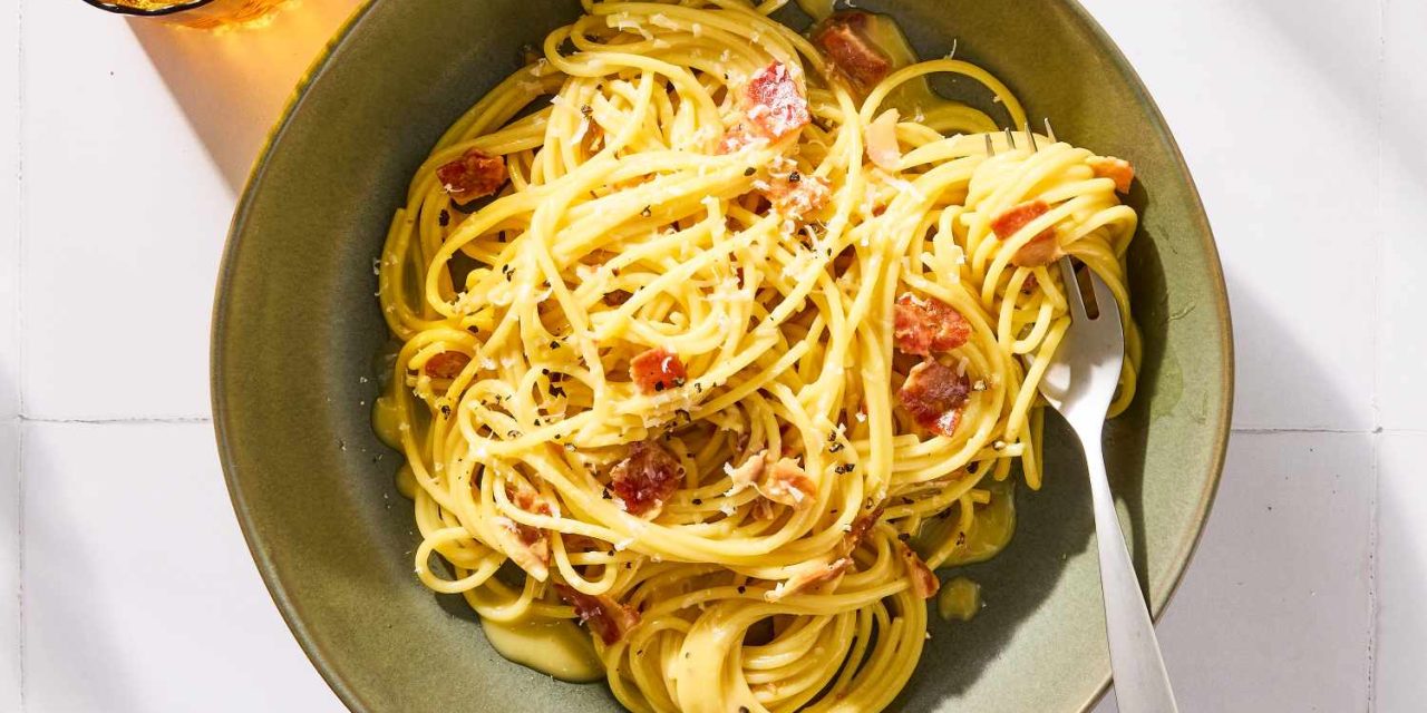 Pasta Carbonara, Dari Tampilannya Selalu Bikin Ngiler!